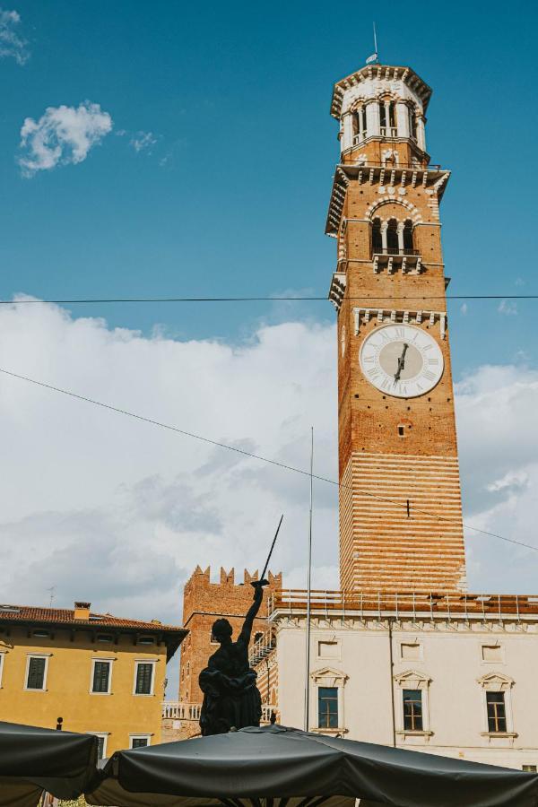 Domus Nova Palace - Italian Homing Verona Exteriér fotografie