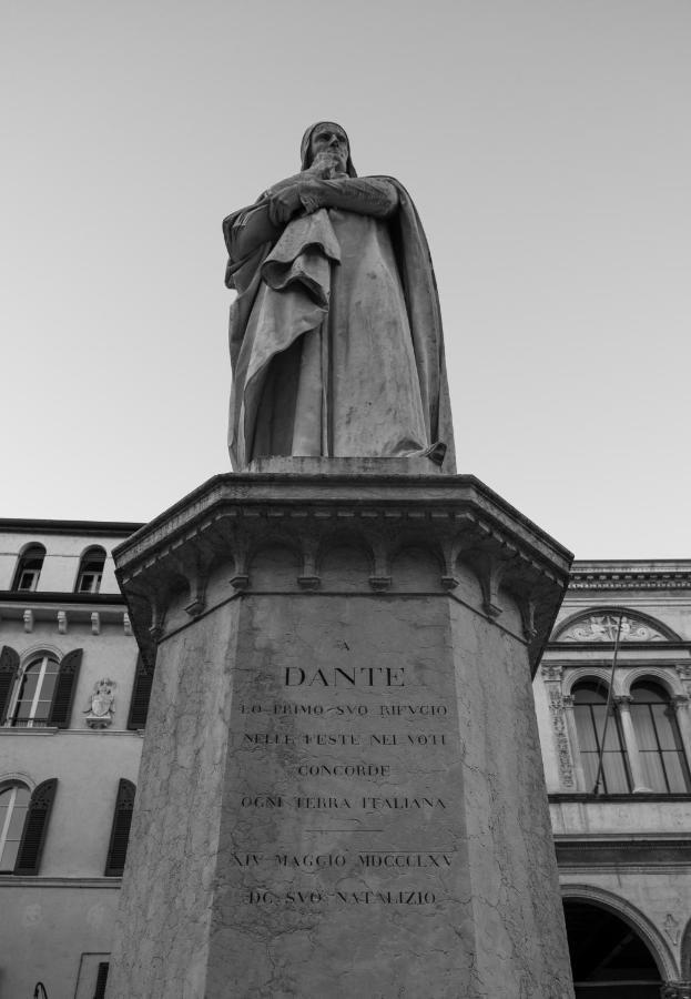 Domus Nova Palace - Italian Homing Verona Exteriér fotografie