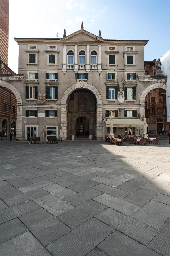 Domus Nova Palace - Italian Homing Verona Exteriér fotografie